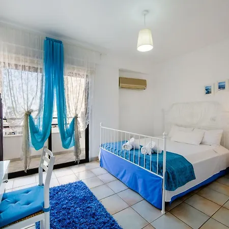 Krasas Sea View Apts