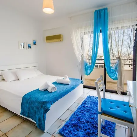 Krasas Sea View Apts 公寓 拉纳卡